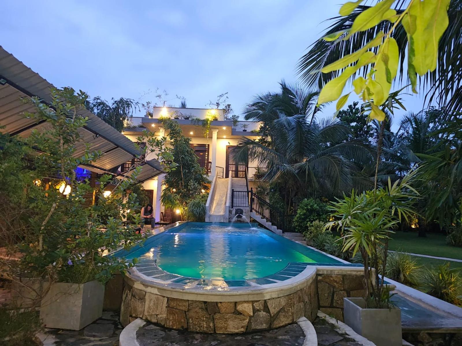 Optimum Residencies Bed and Breakfast Negombo Buitenkant foto
