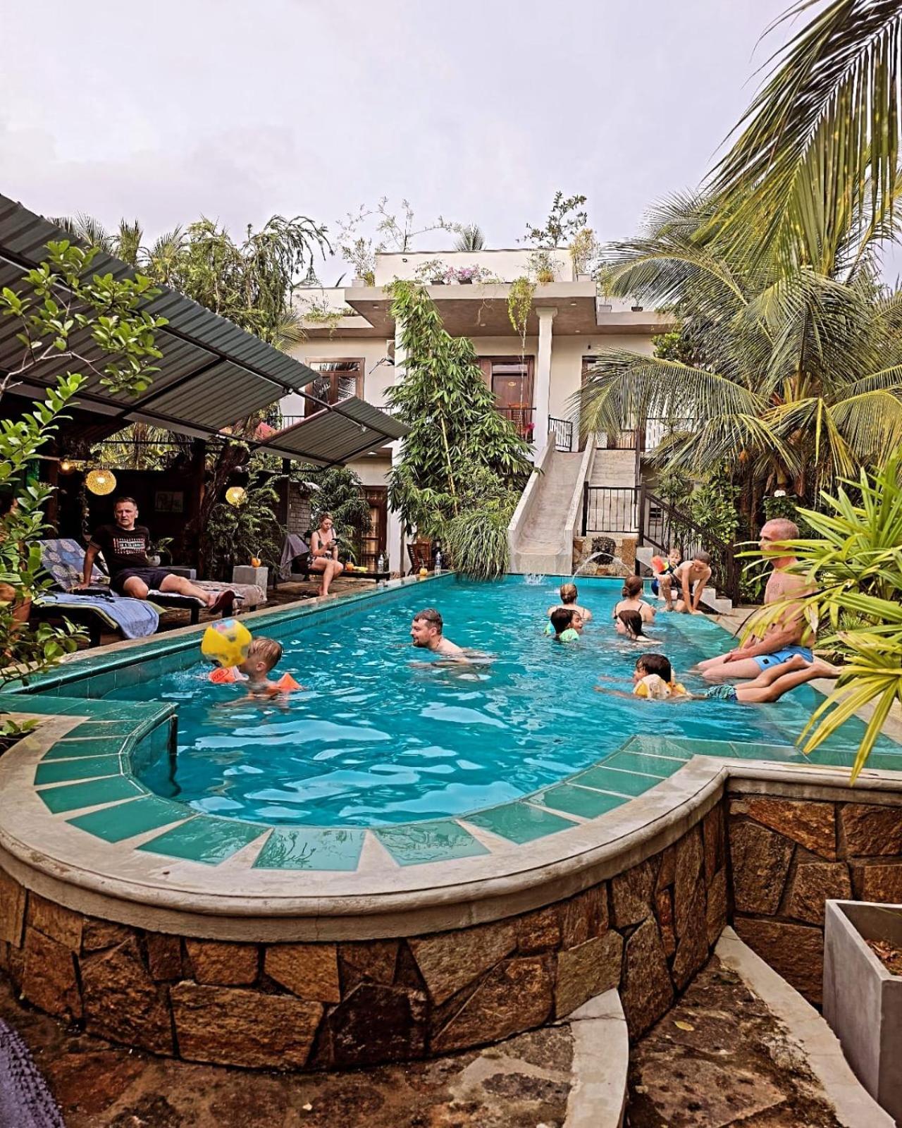 Optimum Residencies Bed and Breakfast Negombo Buitenkant foto